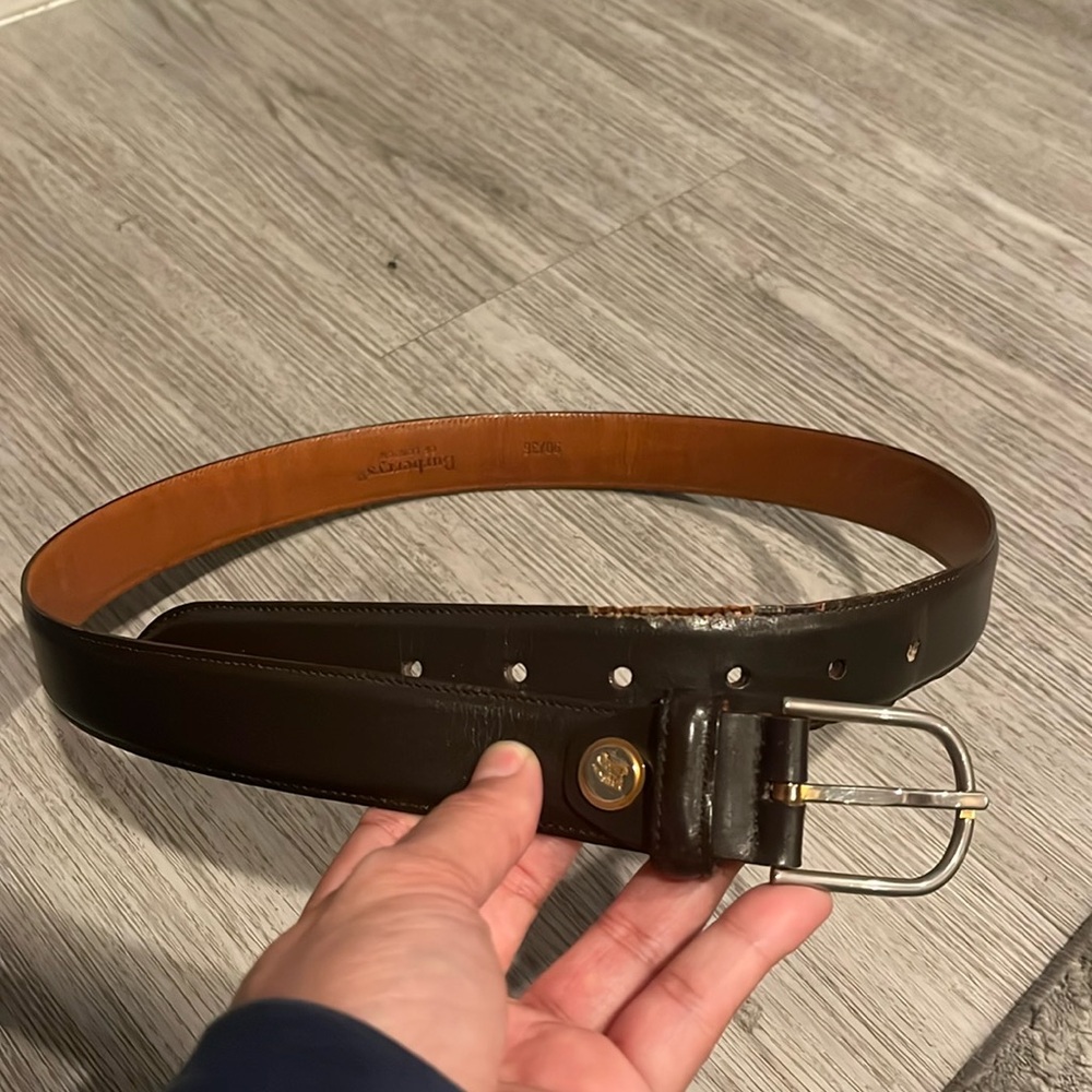 Authentic Vintage Burberry’s leather belt
